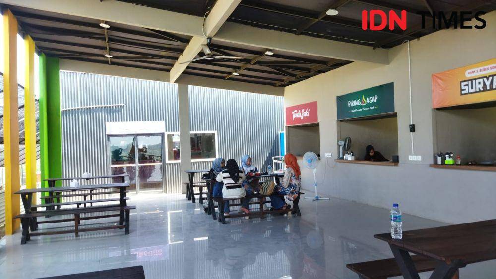 Lokasi wisata Lakeview Samboja di Kutai Kartanegara (Kukar) Kalimantan Timur (Kaltim), Senin (21/10/2024). (IDN Times/Sri.Wibisono)