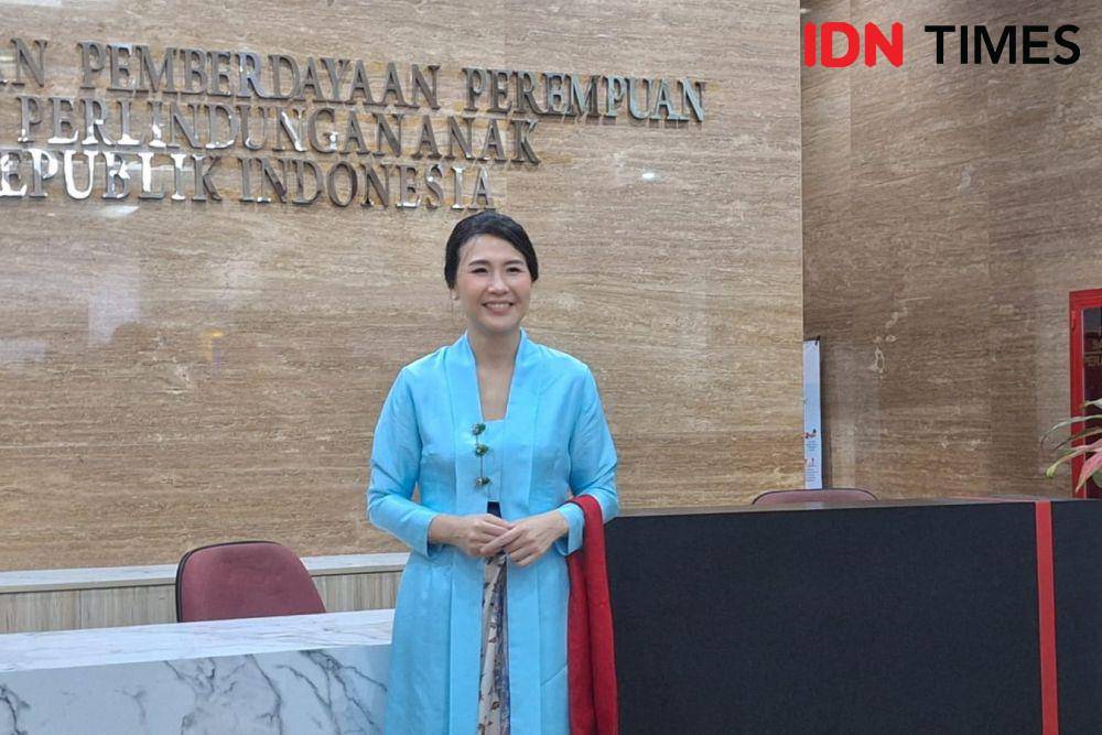 Wakil Menteri PPPA, Veronika Tan di kantor KemenPPPA, Jakarta Pusat (Senin (21/10/2024). (IDN Times/Lia Hutasoit)
