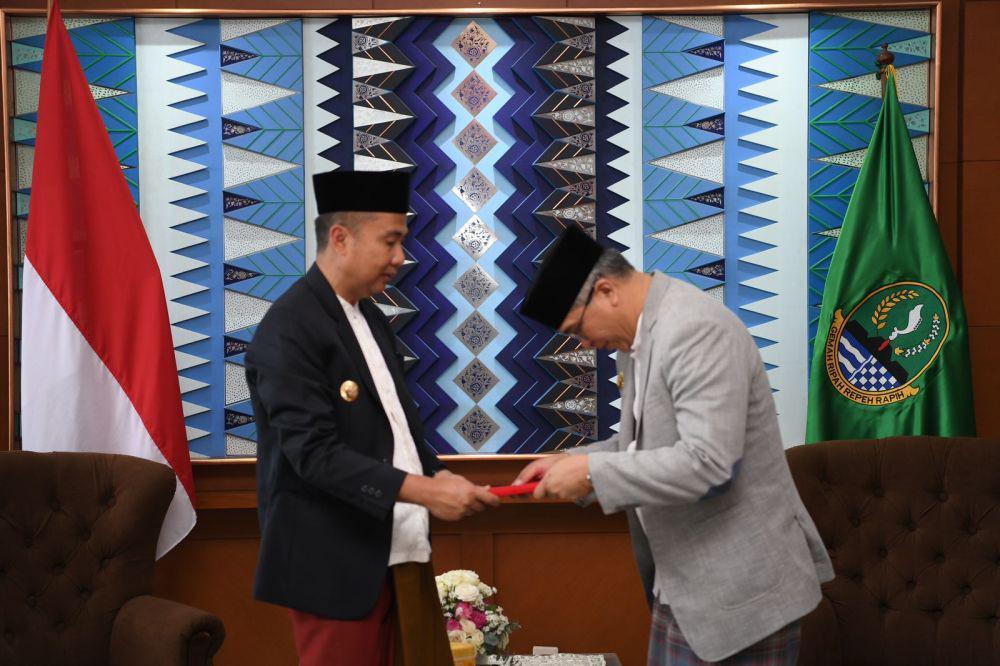 Mendagri Perpanjang Jabatan Pj Wali Kota Cimahi Dicky Saromi