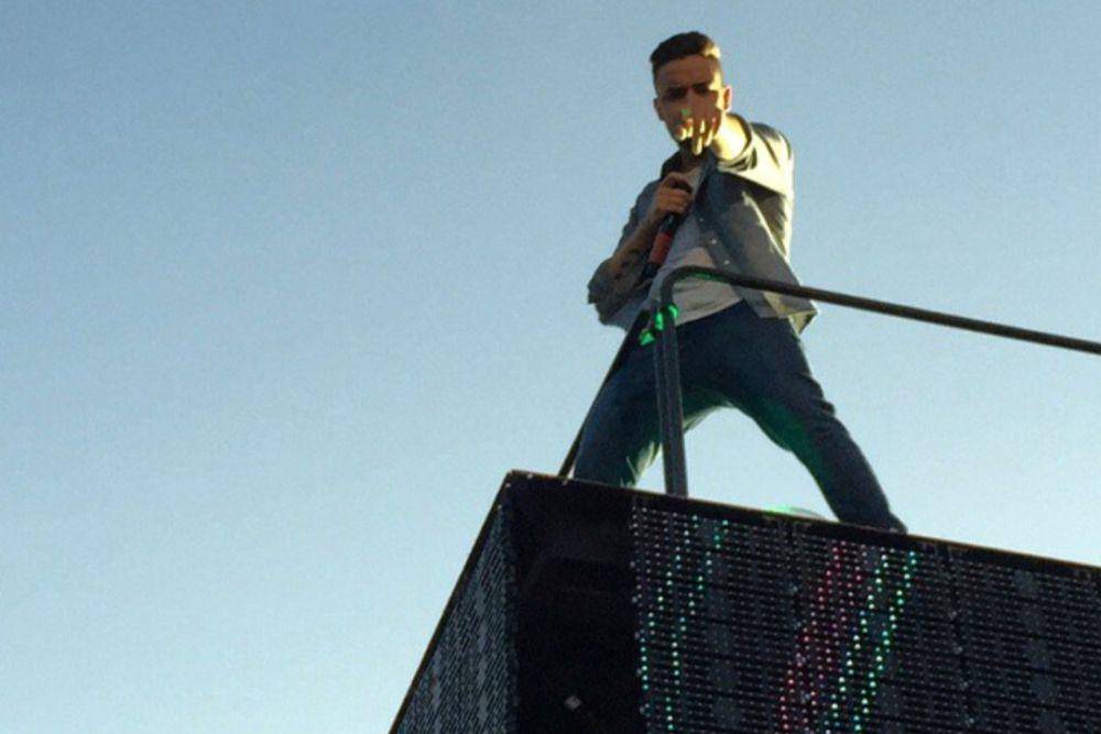 potret Liam Payne saat manggung (instagram.com/onedirection)