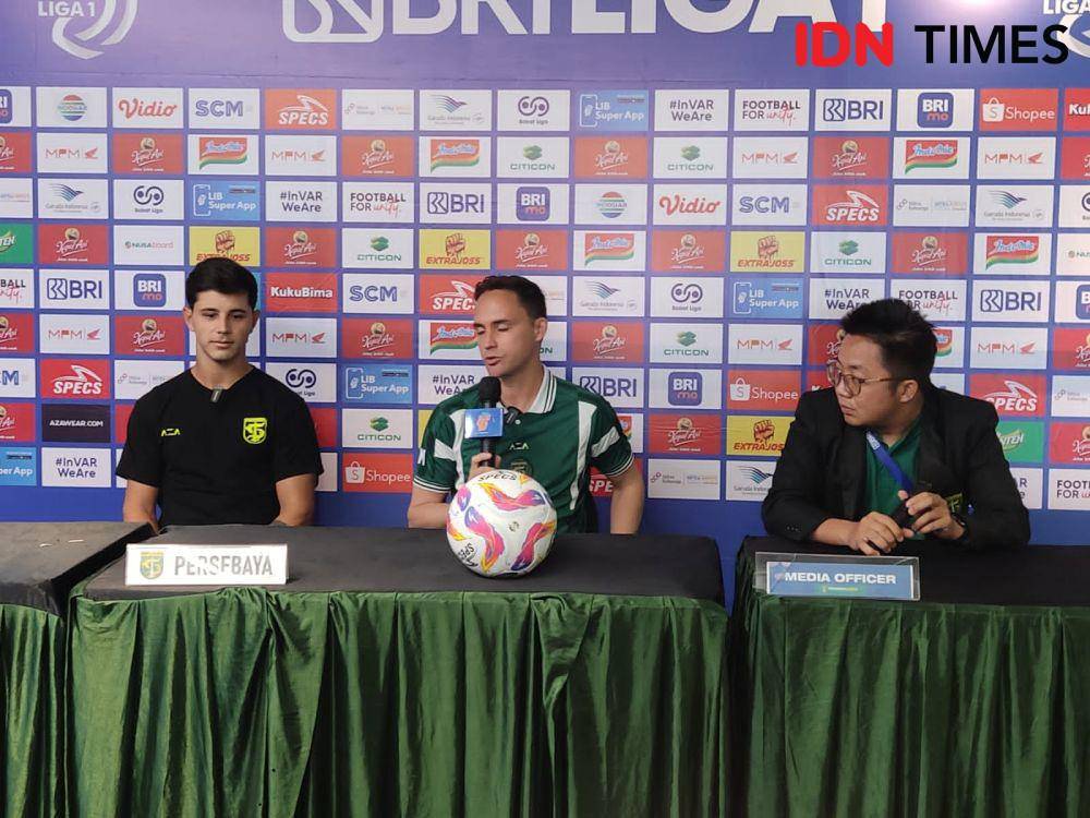 Konpres Persebaya jelang lawan PSM. IDN Times/Ardiansyah Fajar.