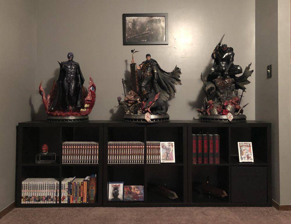 potret koleksi Berserk (reddit.com/user/RadioSupreme)