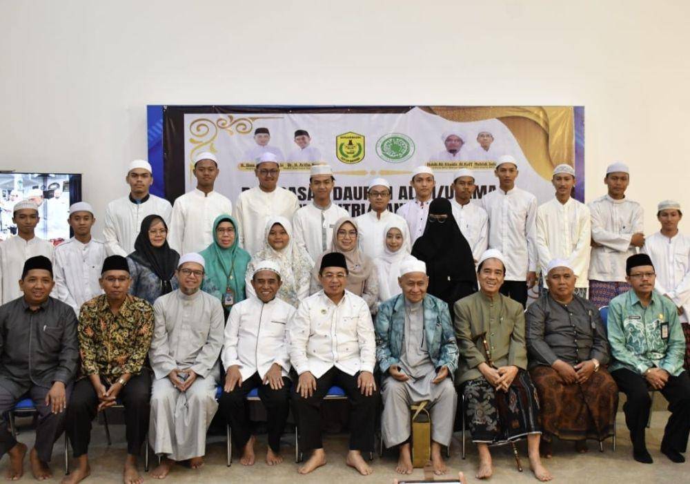 Santri yang mendapatkan beasiswa pendidikan di timur tengah oleh Pemko Banjarmasin.