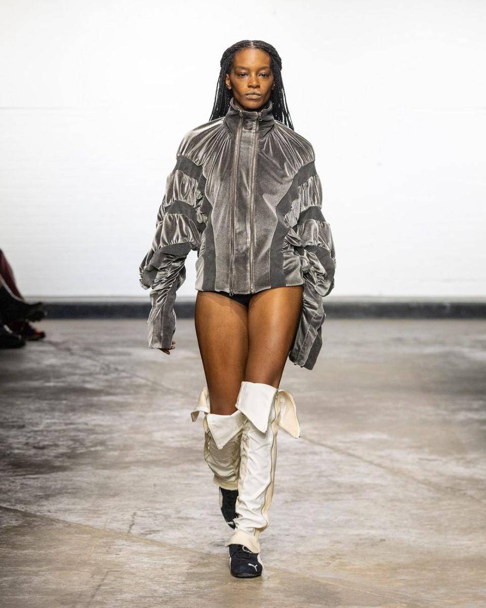 koleksi SS25 LUEDER di London Fashion Week 2024 (instagram.com/marie.lueder)