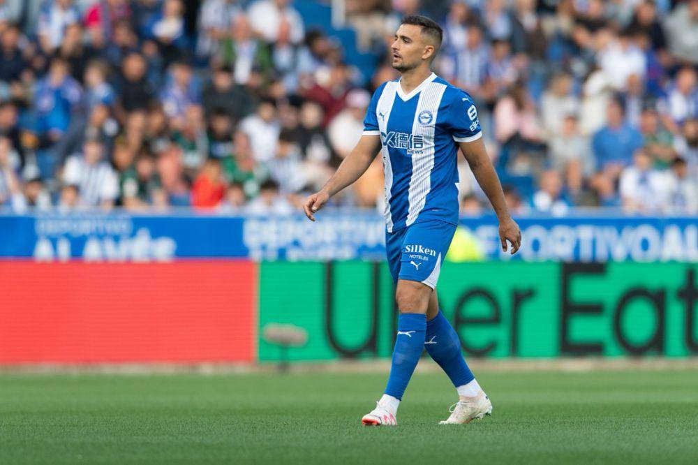 Aleksandar Sedlar (instagram.com/deportivoalaves | instagram.com/sedlaraleksandar25)