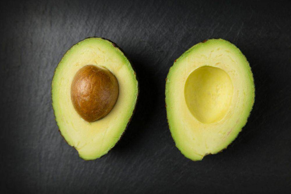 ilustrasi buah alpukat (pexels.com/Foodie Factor)