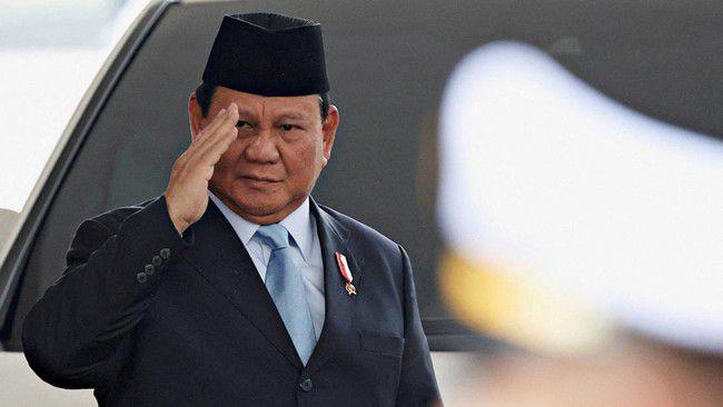 Polri Tunjuk Sekpri Kapolri Listyo Sigit Jadi Ajudan Prabowo Subianto