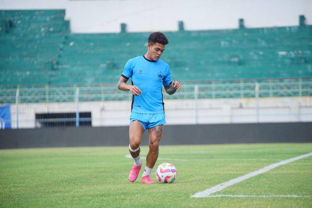 Pemain PSIS Semarang sedang jalani latihan rutin. (dok. PSIS)