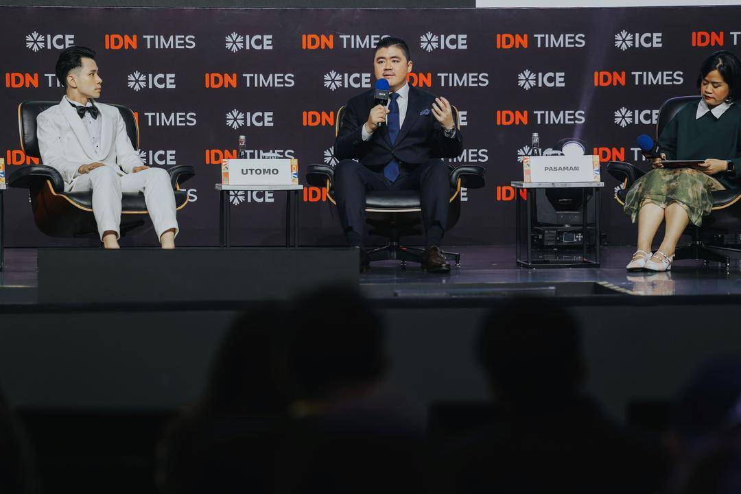 Pendiri dan CEO IDN Winston Utomo saat berdiskusi di Indonesia Millennial & Gen-Z Summit (IMGS) by IDN di The Dharmawangsa, Jakarta, Selasa (22/10). (Dok.IDN)