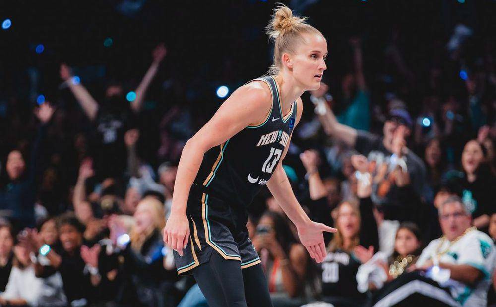 Leonie Fiebich (instagram.com/nyliberty)