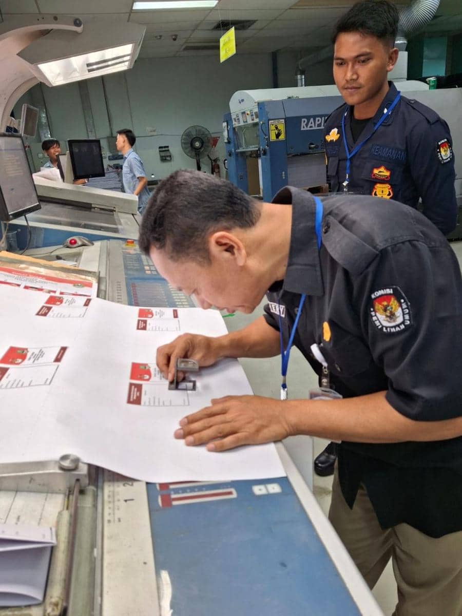 Proses Cetak Surat Suara Pilgub Jabar Rampung Akhir Oktober 2024
