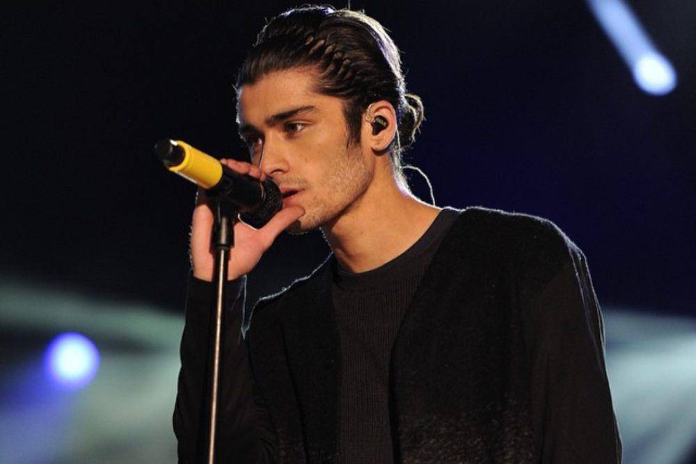 Zayn Malik saat manggung (instagram.com/onedirection)