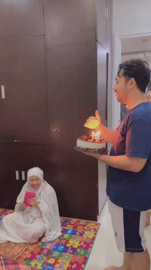 ulang tahun Kiky Saputri (Instagram.com/kikysaputrii)