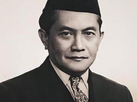 Biografi Soenario Sastrowardoyo dan Kontribusinya dalam Sumpah Pemuda