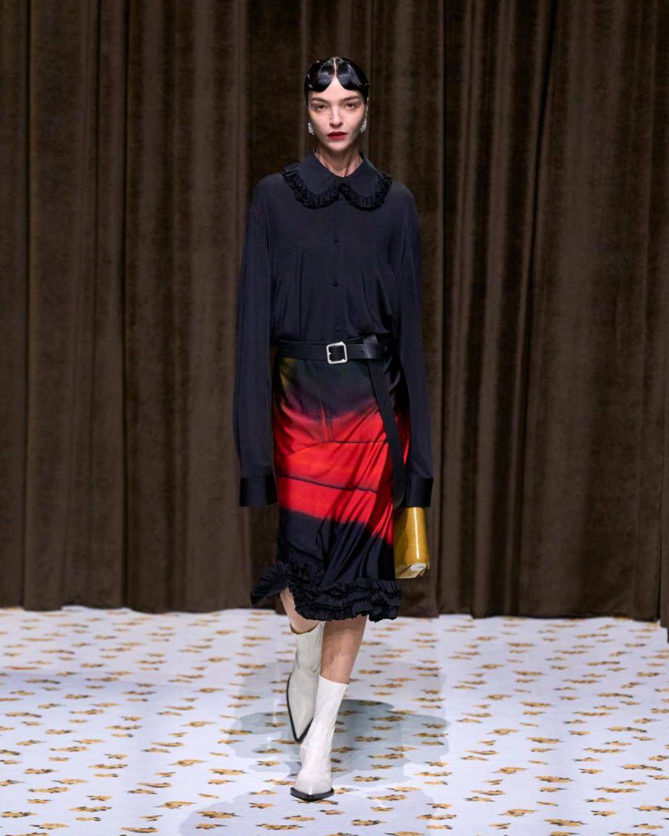 koleksi Milan Fashion Week 2024 JIL SANDER (instagram.com/ jilsander)