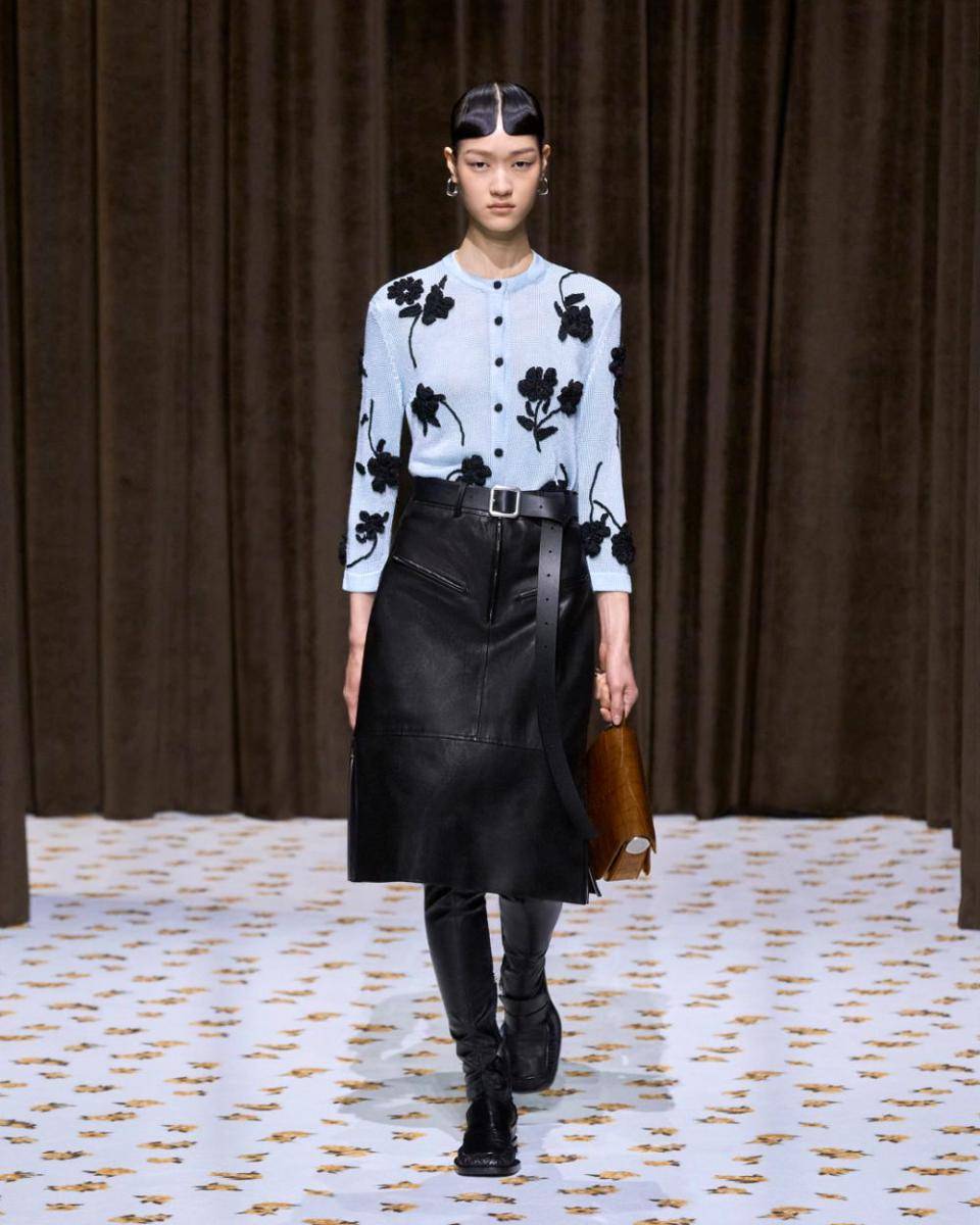 koleksi Milan Fashion Week 2024 JIL SANDER (instagram.com/ jilsander)