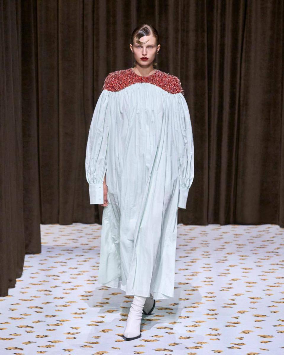 koleksi Milan Fashion Week 2024 JIL SANDER (instagram.com/ jilsander)