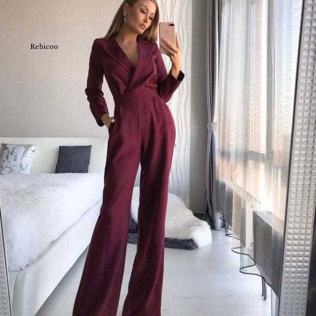 potret ide jumpsuit dengan look elegan (instagram.com/dearlove.fashion)