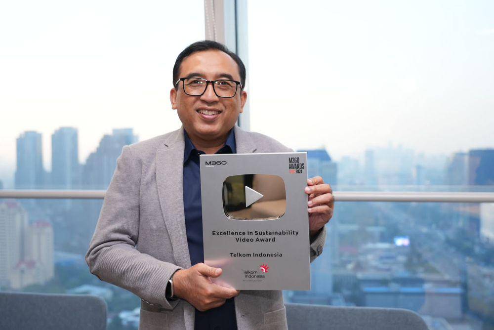 PT Telkom Indonesia (Persero) Tbk (Telkom) sebagai perusahaan BUMN penggerak transformasi digital yang berkelanjutan, kembali memperoleh pengakuan bertaraf internasional dengan meraih penghargaan pada ajang M360 Digital Nations Awards 2024. (Dok. Telkom)