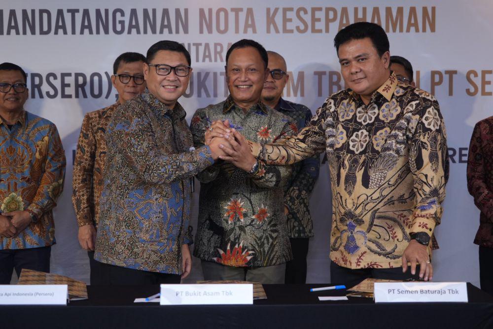 PTBA, KAI dan Semen Baturaja Sinergi Kerek Kapasitas Bongkar Batu Bara