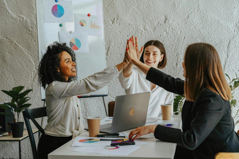 5 Tips Menangani Konflik yang Terjadi di Dalam Tim Kerja, Kunci Kompak