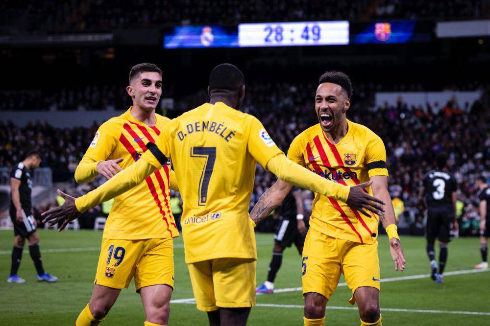 Barcelona mengalahkan Real Madrid di LaLiga 2021/2022. (x.com/FCBarcelona)