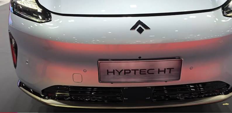 bumper depan Aion Hyptec HT (dok. youtube.com/Car Show)