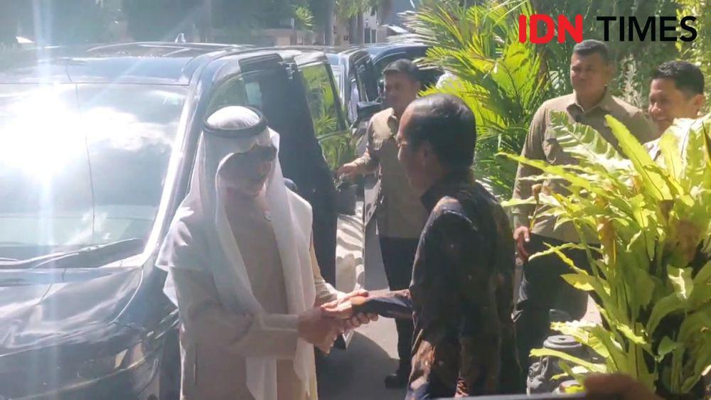 Jokowi Terima Kunjungan dari Menteri UEA di Solo