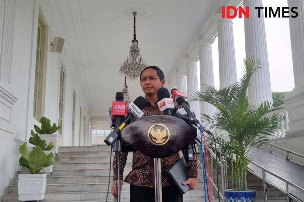 Menteri Kehutanan, Raja Juli Antoni (IDN Times/Ilman Nafi'an)