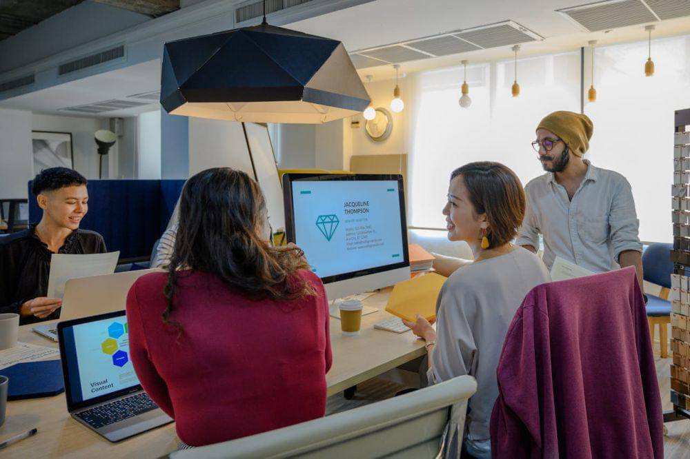 ilustrasi brainstorming (pexels.com/Ketut Subiyanto)