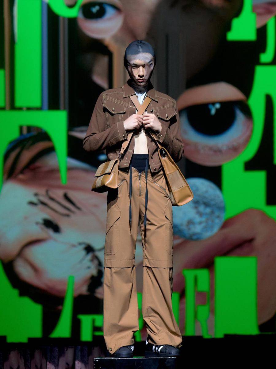 STAFFONLY di Shanghai Fashion Week S/S '25 (dok. STAFFONLY Studio)