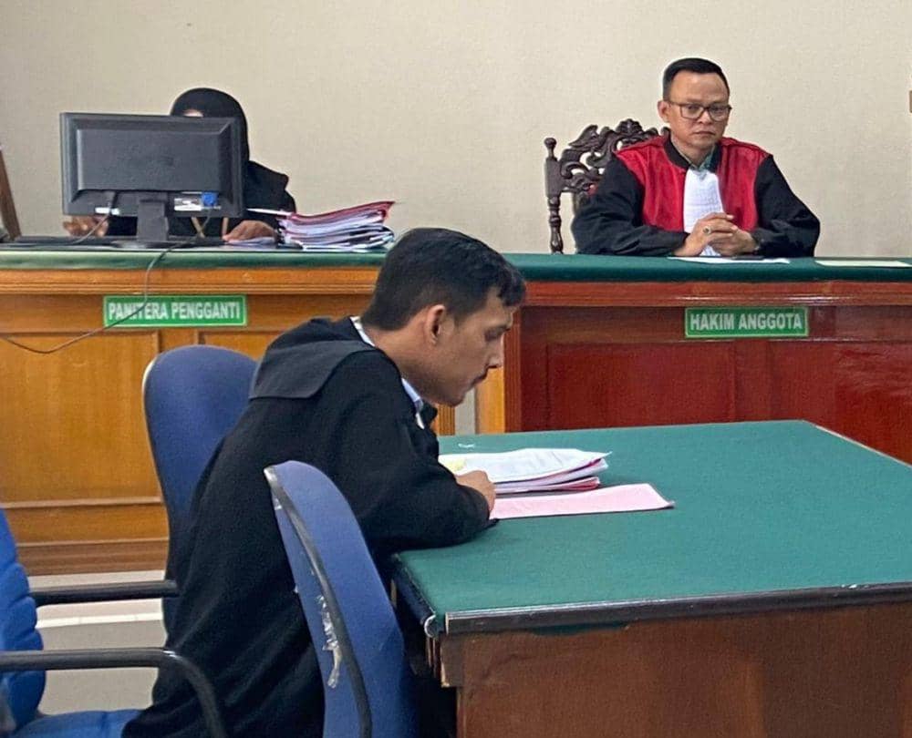 JPU Jefry Pohan saat membacakan isi dakwaan Marisa Putri (IDN Times/ Fanny Rizano)