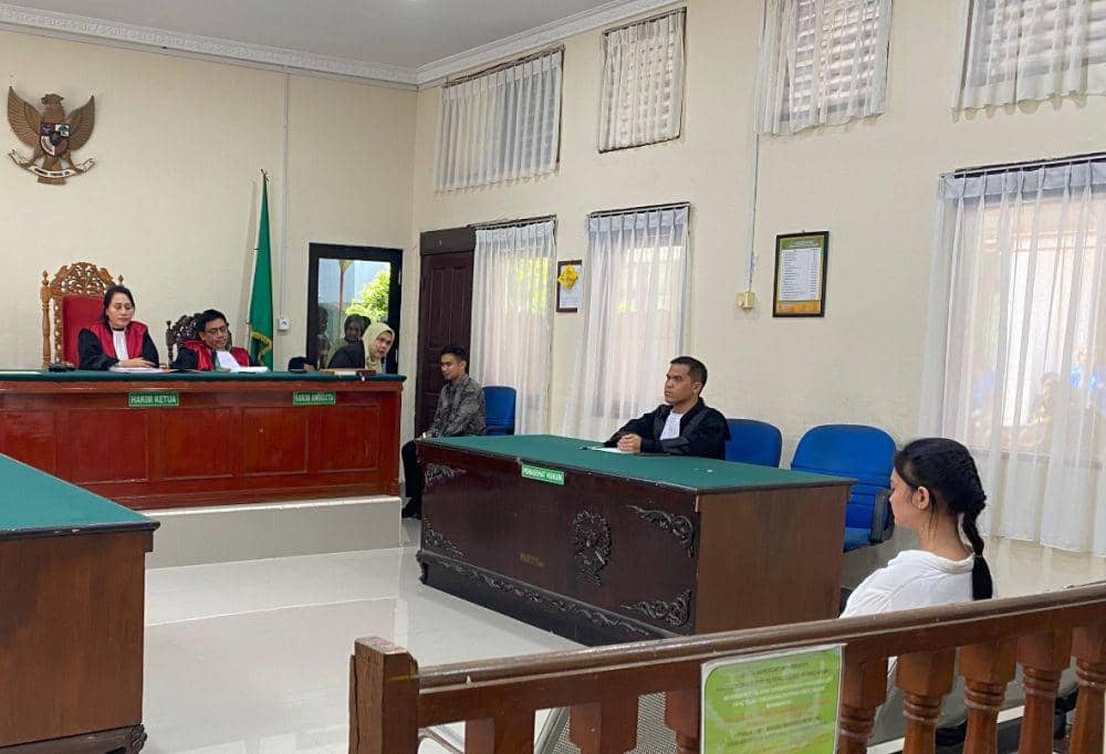 Marisa Putri saat menyatakan mengerti dan menerima isi dakwaan JPU, sehingga tidak mengajukan eksepsi (IDN Times/ Fanny Rizano)