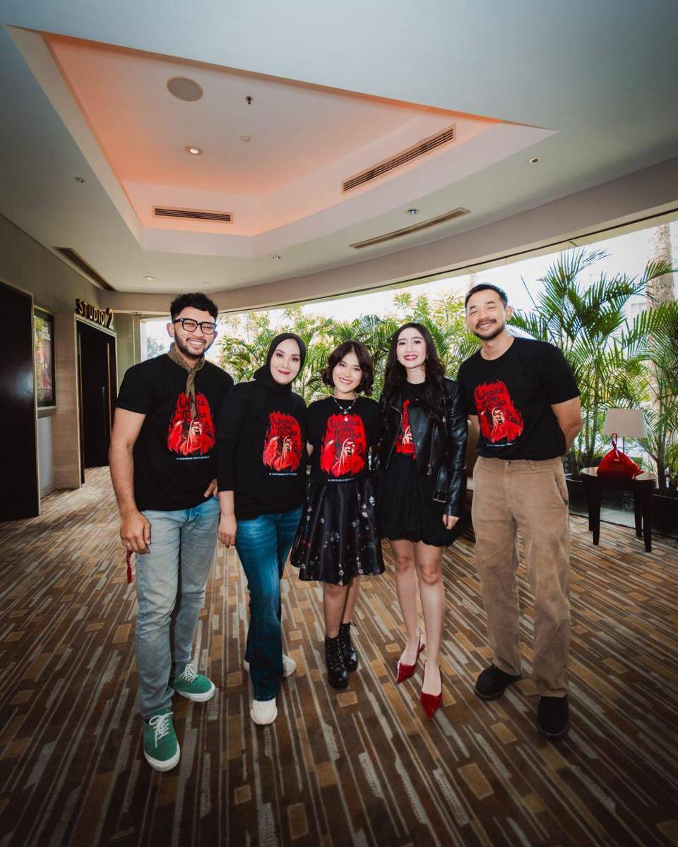potret Febby Rastanty di press conference film Wanita Ahli Neraka (instagram.com/febbyrastanty)