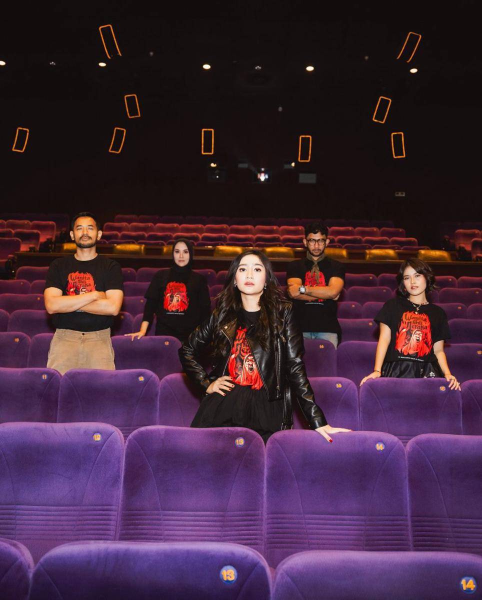 potret Febby Rastanty di press conference film Wanita Ahli Neraka (instagram.com/febbyrastanty)