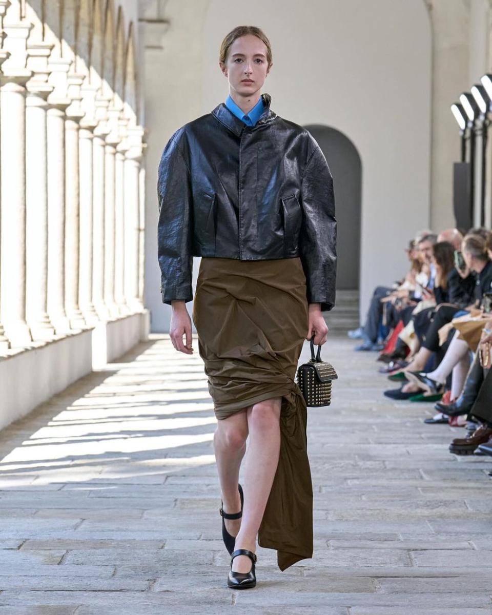 koleksi SS25 Bally di Milan Fashion Week 2024 (instagram.com/bally)