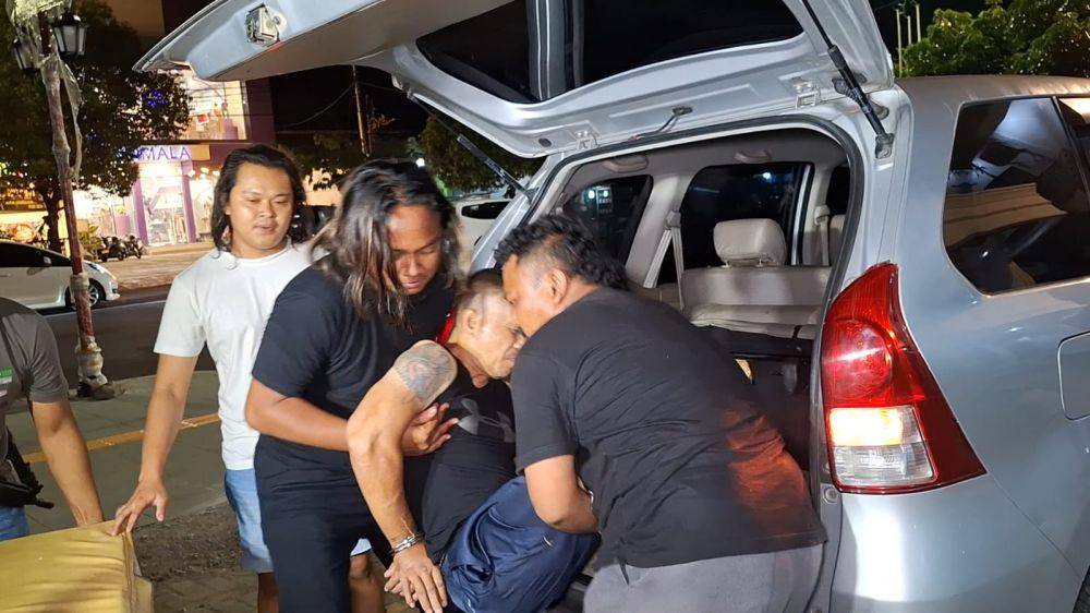 Suroto pensiunan TNI AU pelaku pembunuhan nenek pemilik kos di Ngawi ditangkap. IDN Times/ Riyanto.
