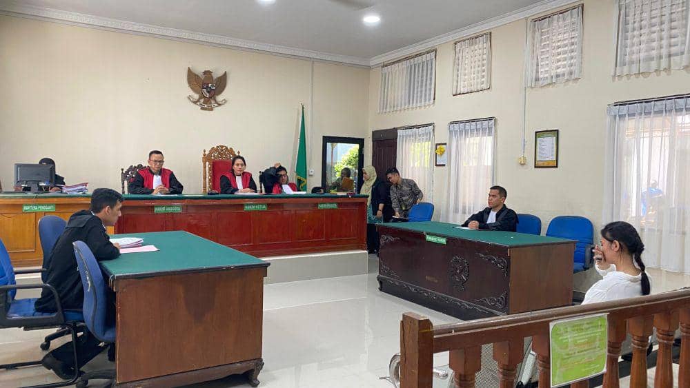 Sidang Tabrakan Maut di Riau, Marissa Bingung Ditanya Identitas