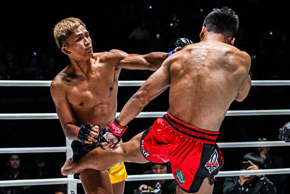 Duel Antar Juara Dunia Muay Thai Puncaki ONE Friday Fights 84