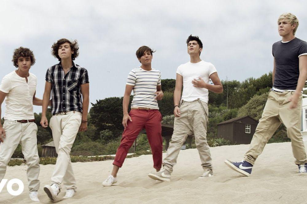 7 Lagu One Direction yang Wajib Kamu Dengar Lagi, Bikin Kangen