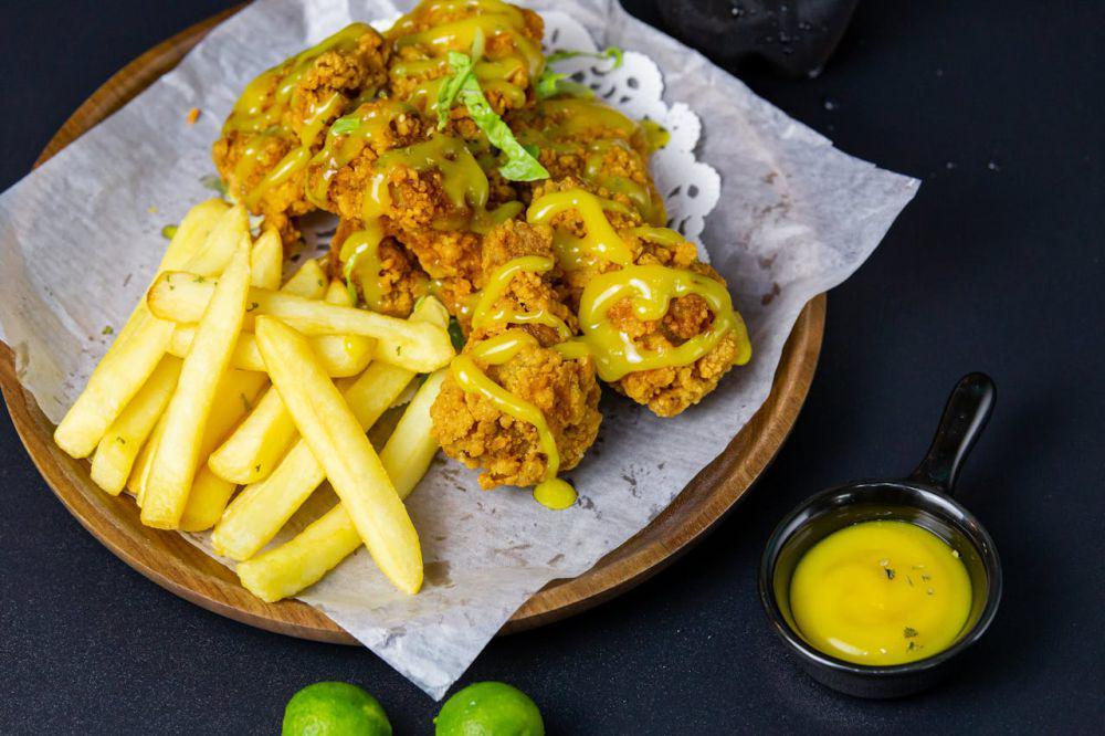 5 Tips Membuat Saus Lemon untuk Jadi Pasangan Menyantap Ayam Goreng
