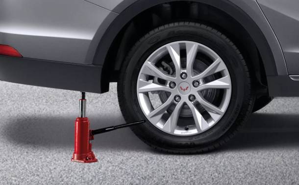 Dongkrak mobil (wuling.id)