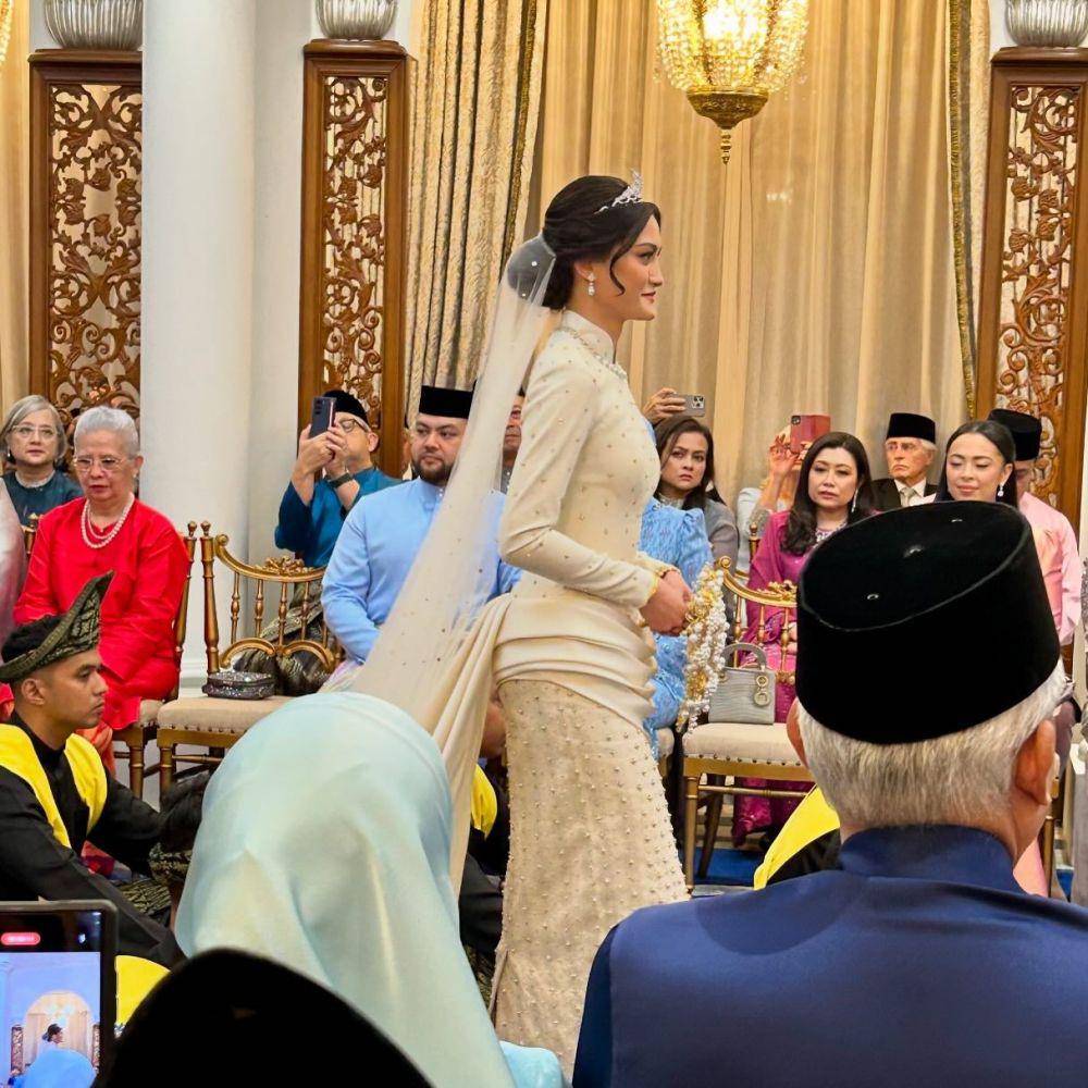 Gaya Tengku Natasya saat Akad Nikah (instagram.com/tgnaufal)