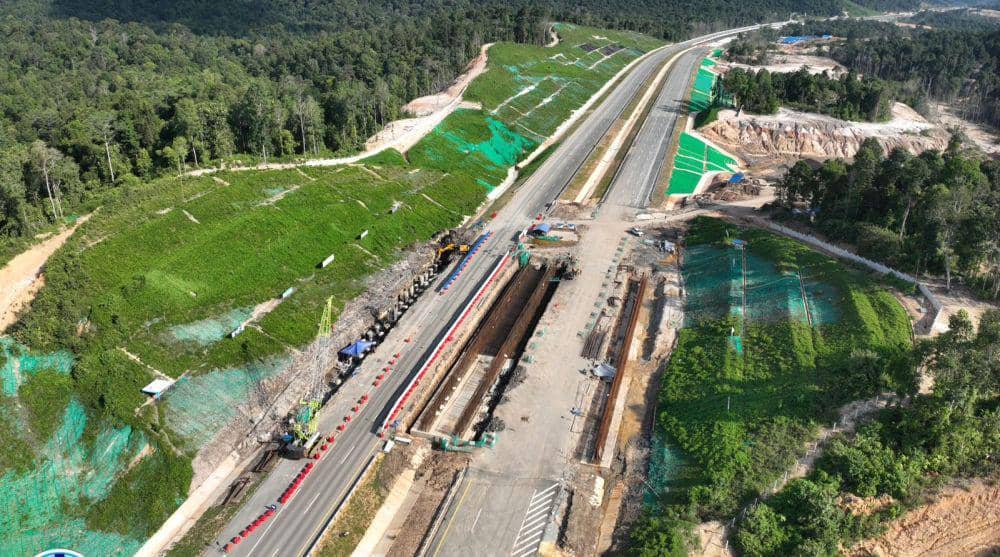 Selain di segmen 3B, jembatan satwa juga kemungkinan akan dibangun di Segmen 5A, Simpang Tempadung-Jembatan Pulau Balang. (Dok. BBPJN)