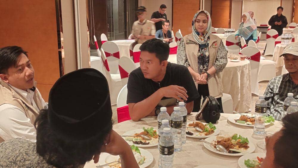 Bawaslu Semarang Bubarkan Pertemuan Kades untuk Dukung Paslon Pilgub