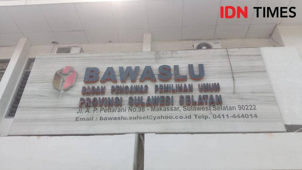 Kantor Bawaslu Sulawesi Selatan di Jalan AP Pettarani, Makassar. (IDN Times/Asrhawi Muin)