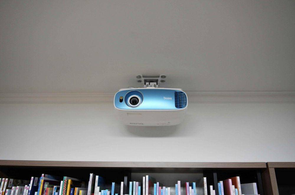 ilustrasi home theater (unsplash.com/Nitish Lakra)