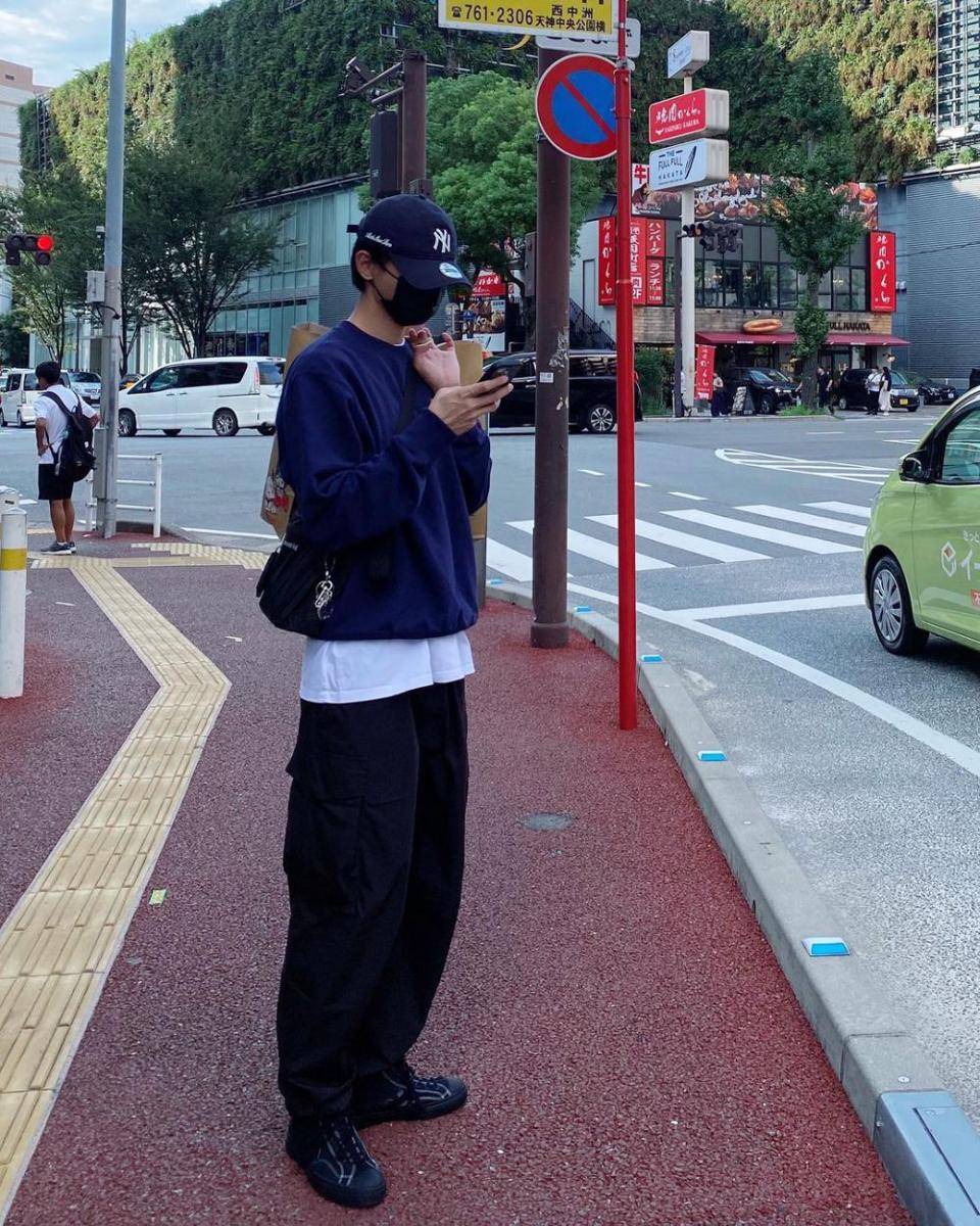 OOTD pakai topi ala Joo Woo Jae (instagram.com/ophen28)