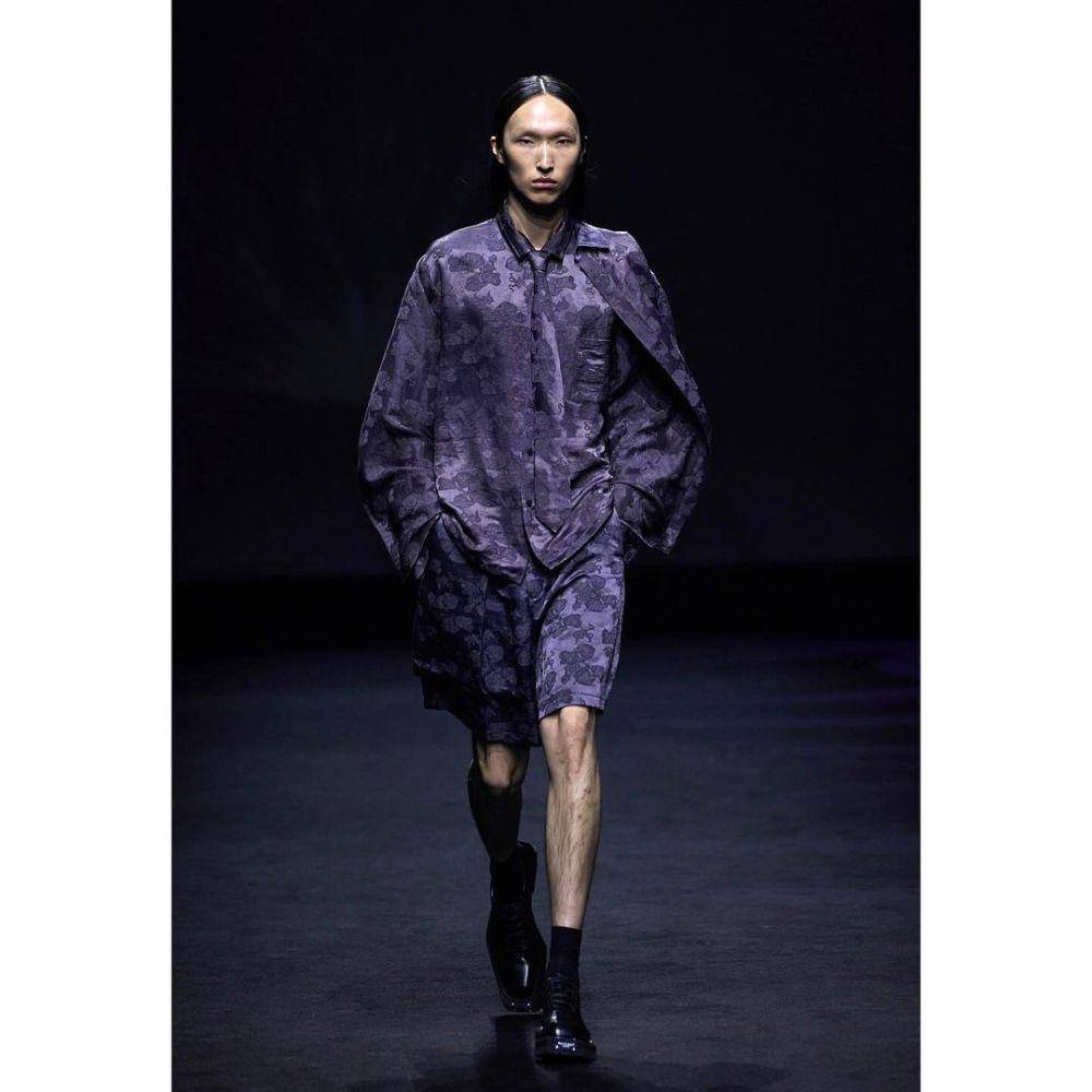 GOLDLION 3388 di Shanghai Fashion Week S/S '25 (instagram.com/shanghai_fashionweek)