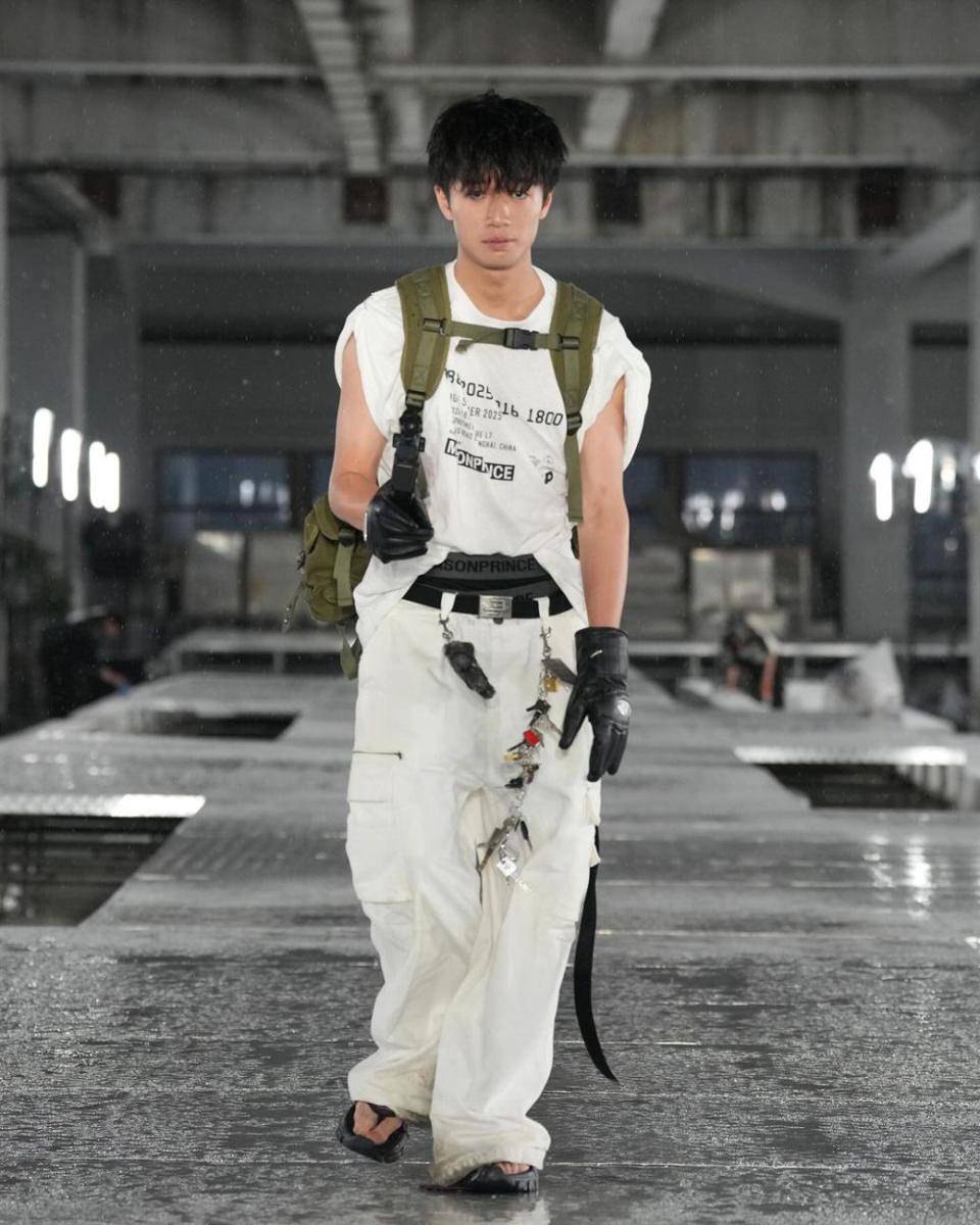 MASON PRINCE di Shanghai Fashion Week S/S '25 (instagram.com/masonprince01)